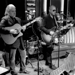 Guitar & Vocal Duo (LV27)-image